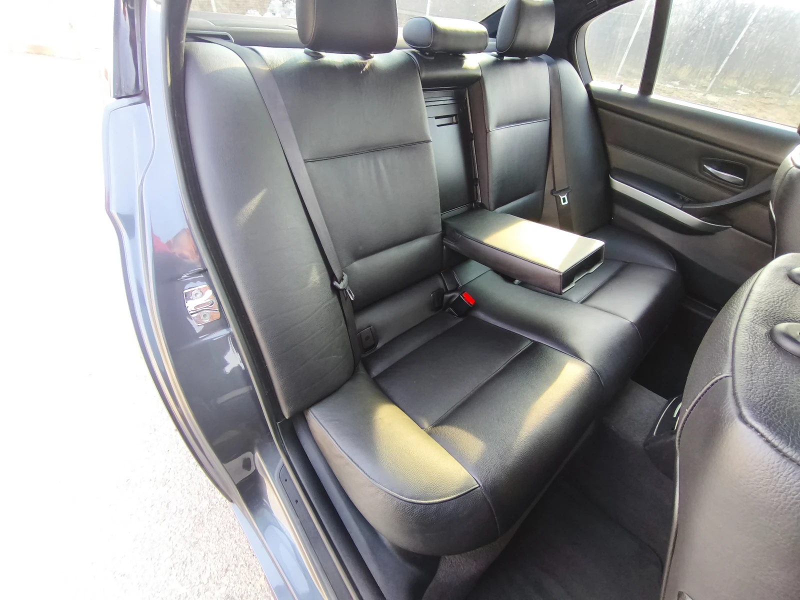 BMW 320 Si 173кс ШВЕЙЦАРИЯ FULL M PACKET , ШВЕЙЦАРИЯ | Mobile.bg — изображение 12