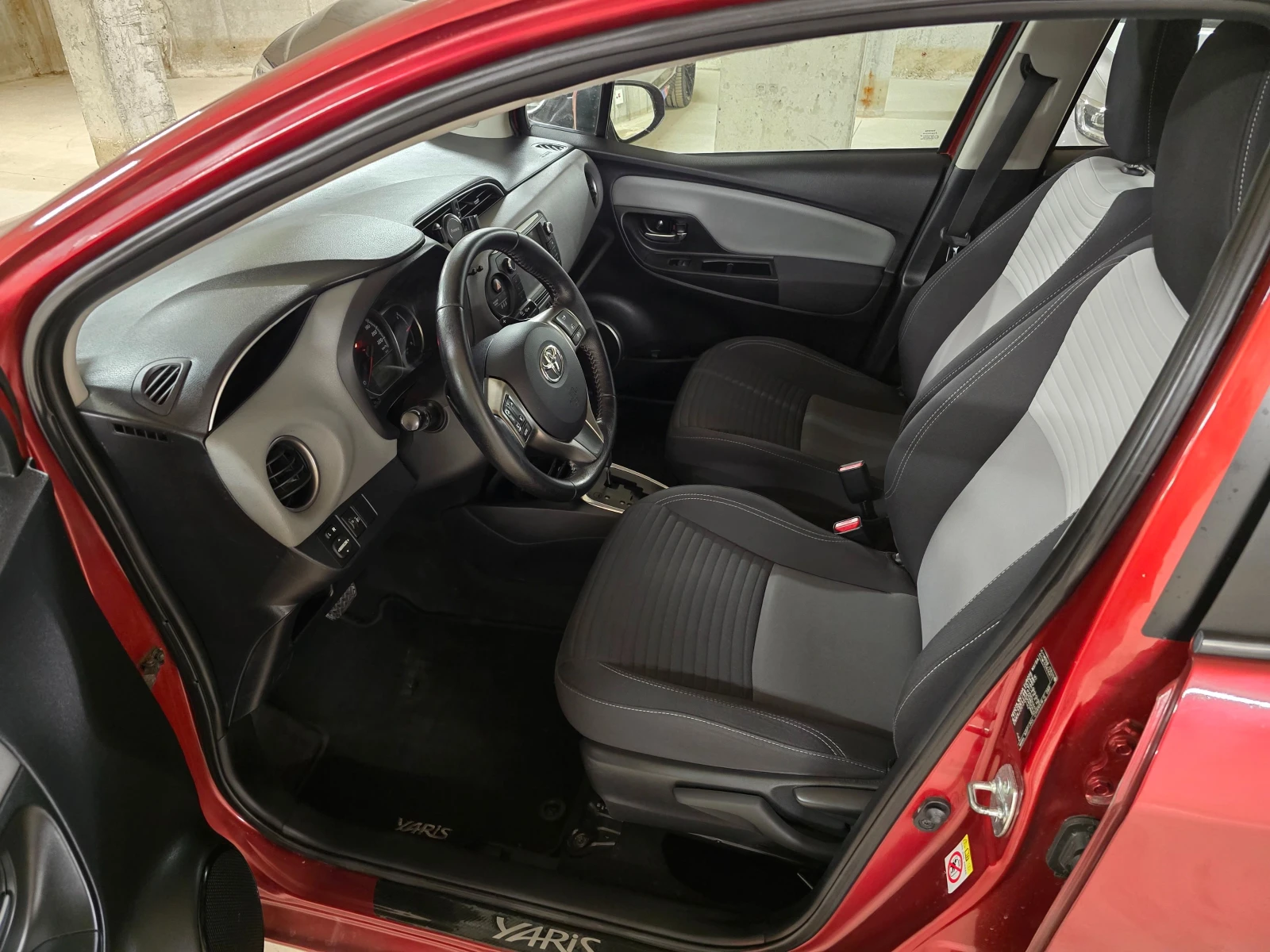 Toyota Yaris  - изображение 8