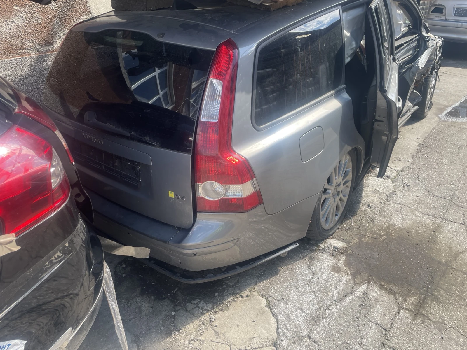 Volvo V50 2.4 TD - изображение 3