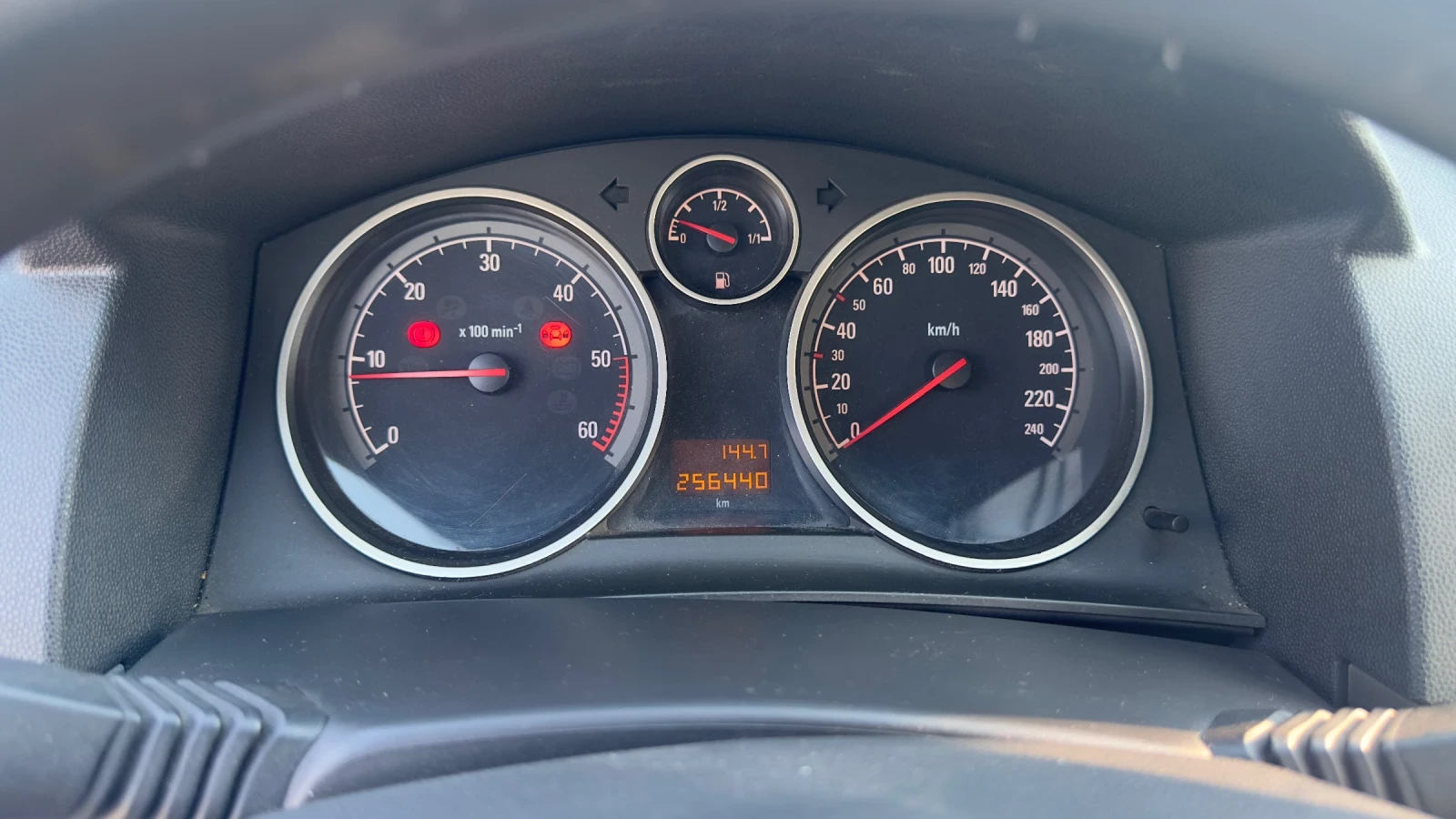 Opel Astra H - изображение 6
