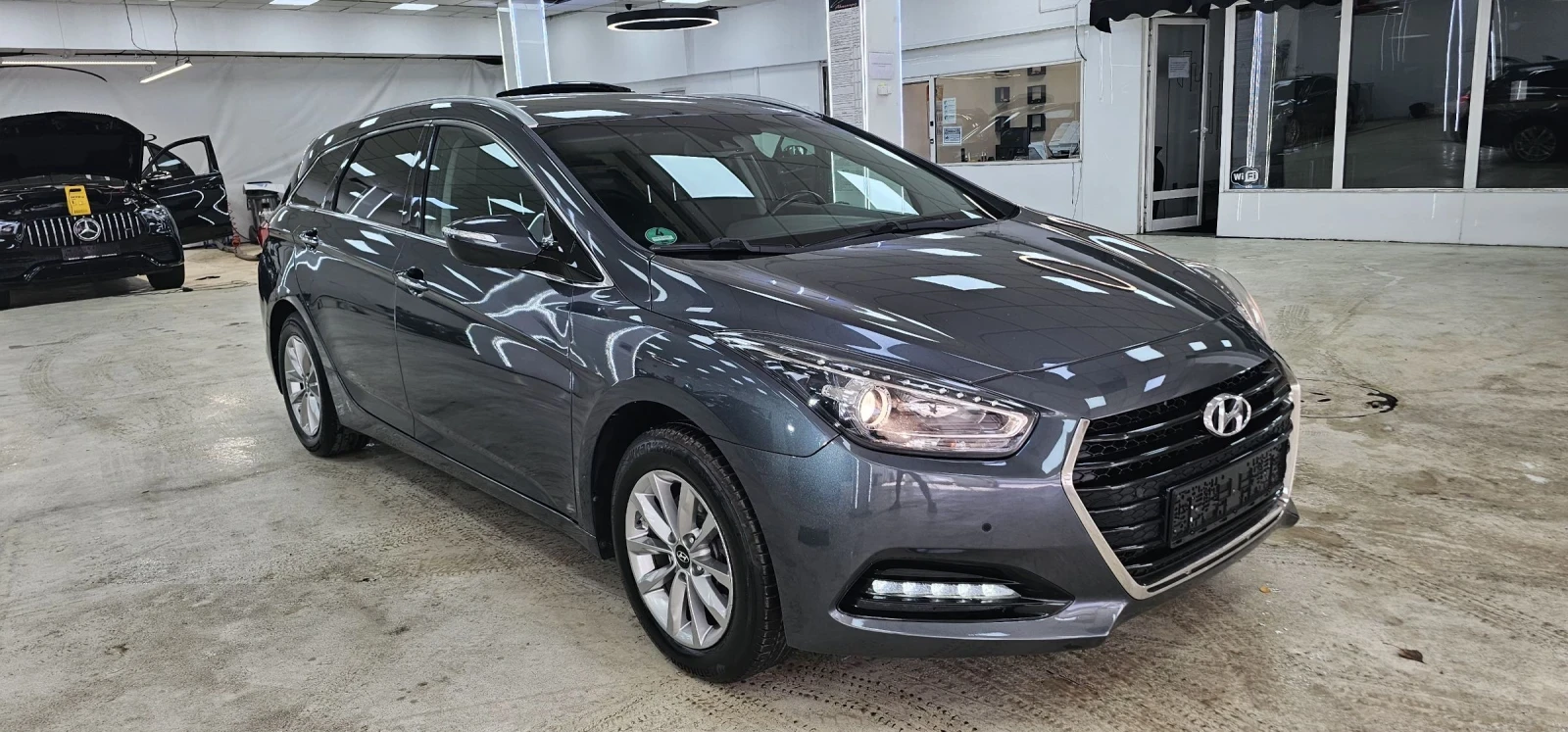 Hyundai I40 1.7 crdi Premium Germany Navi Kamera  - изображение 3