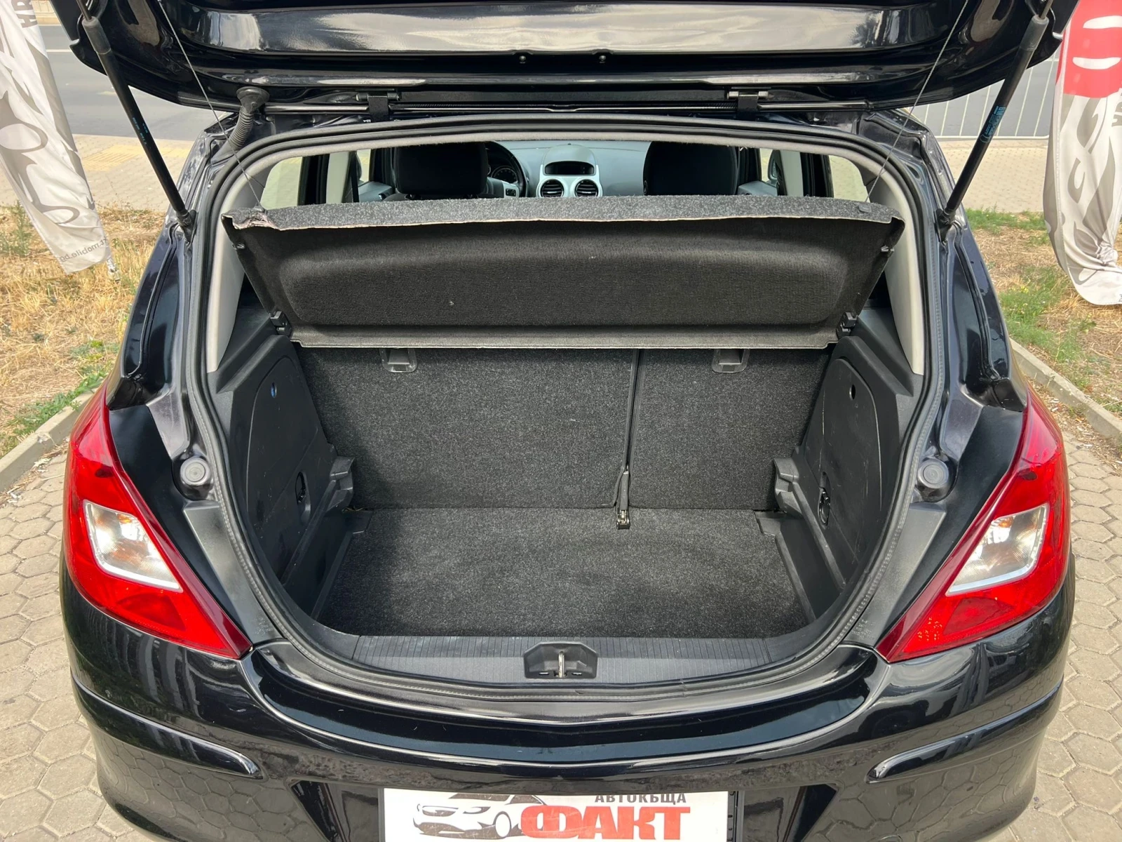 Opel Corsa 1.2i/KLIMA | Mobile.bg   16