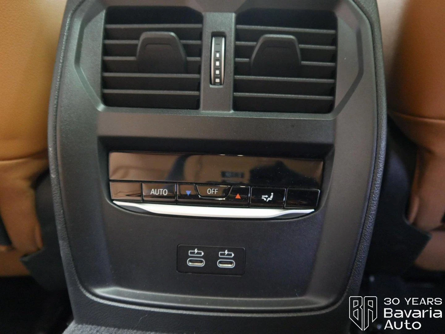 BMW 330 e xDrive Touring M Sport Paket Sportautomatic | Mobile.bg   16