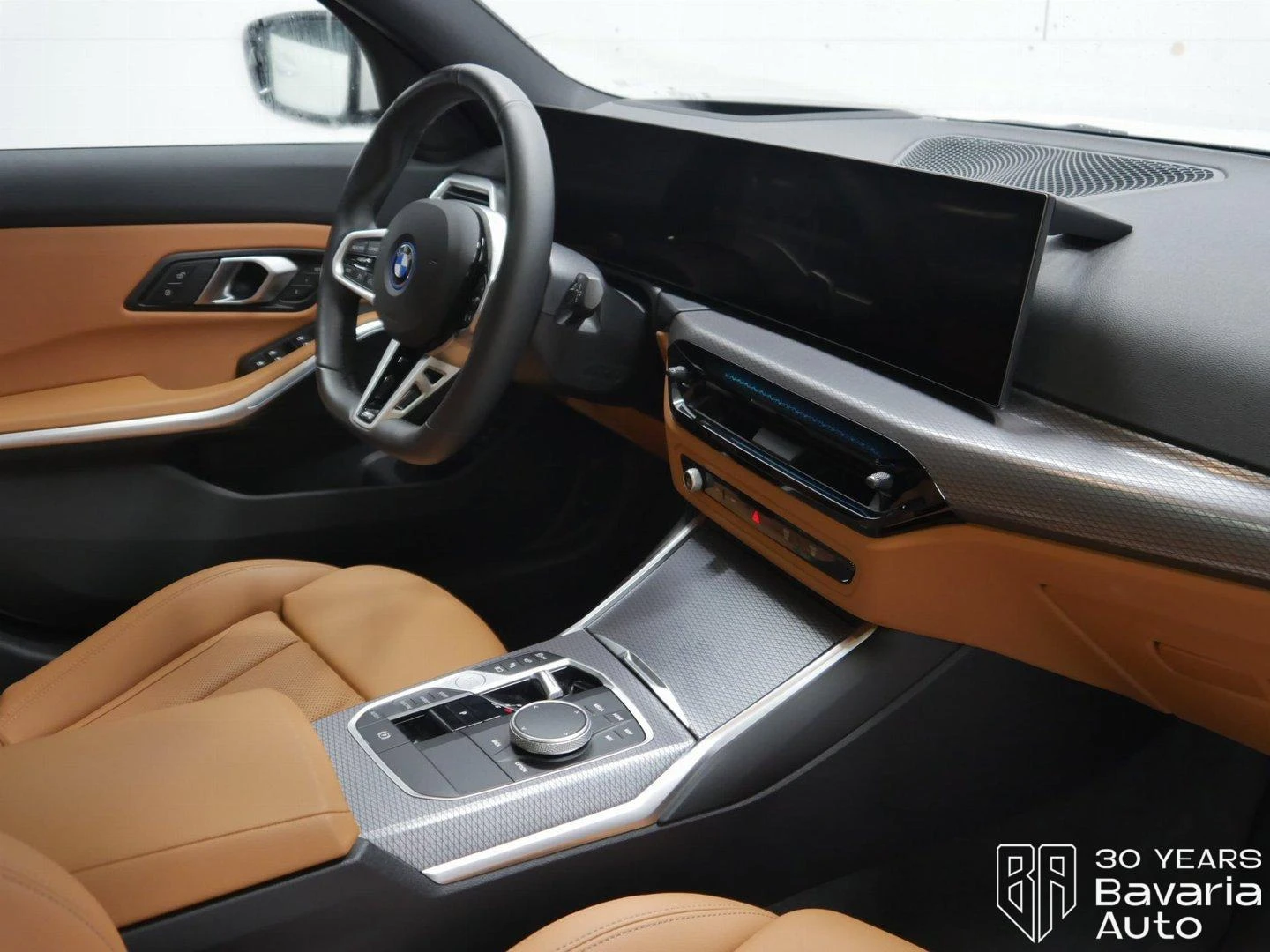 BMW 330 e xDrive Touring M Sport Paket Sportautomatic | Mobile.bg   7