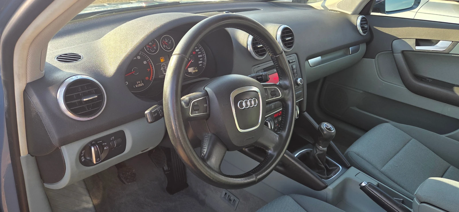Audi A3 1.8  FACE | Mobile.bg   14