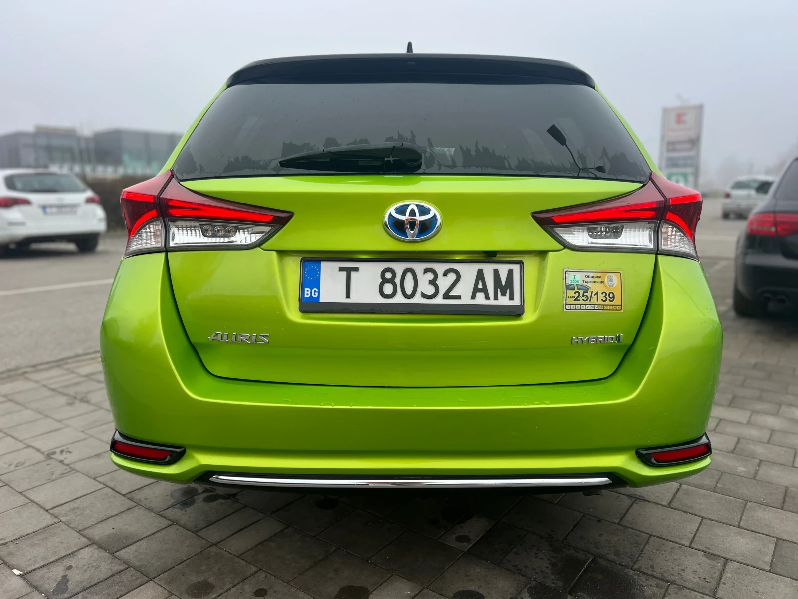 Toyota Auris | Mobile.bg � ����������� 10