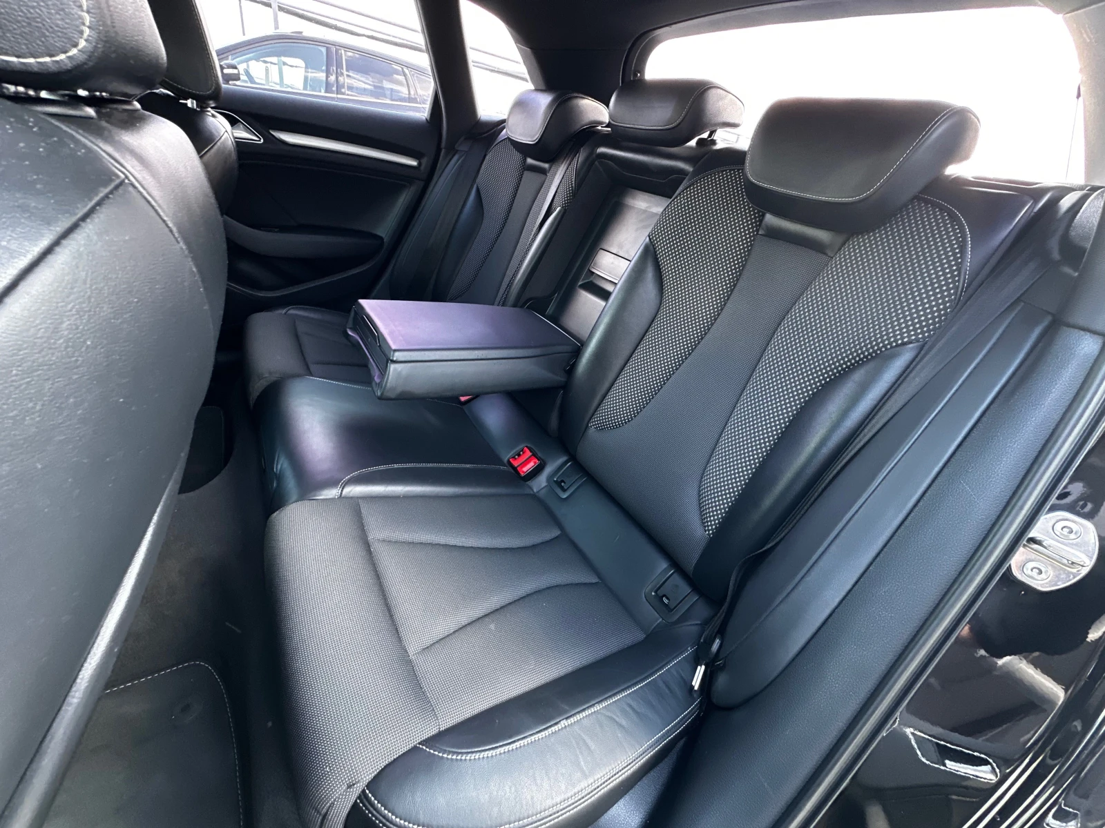 Audi A3 2.0TDI Quattro* 3xS-line+ , снимка 14 - Автомобили и джипове - 53975398