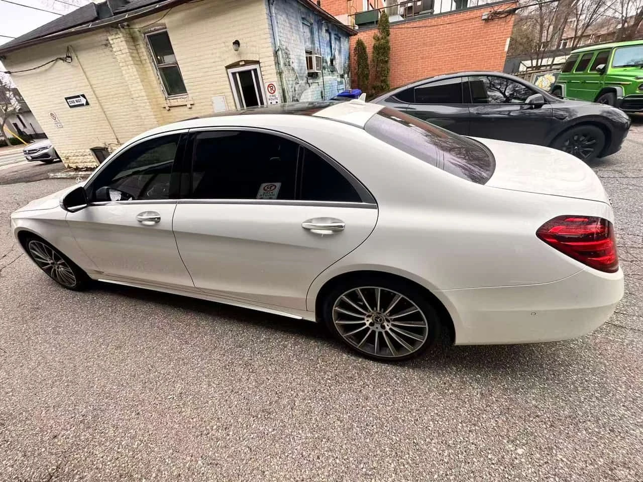 Mercedes-Benz S 560 * CARFAX * ЦЕНА ДО БГ, снимка 2 - Автомобили и джипове - 54113314