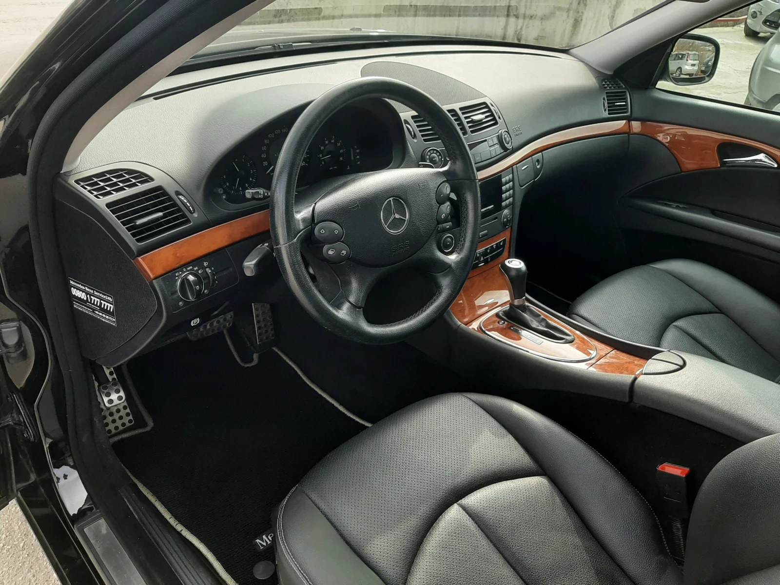 Mercedes-Benz E 280 3.0 AUTOMATIC GERMANY , снимка 9 - Автомобили и джипове - 54270801