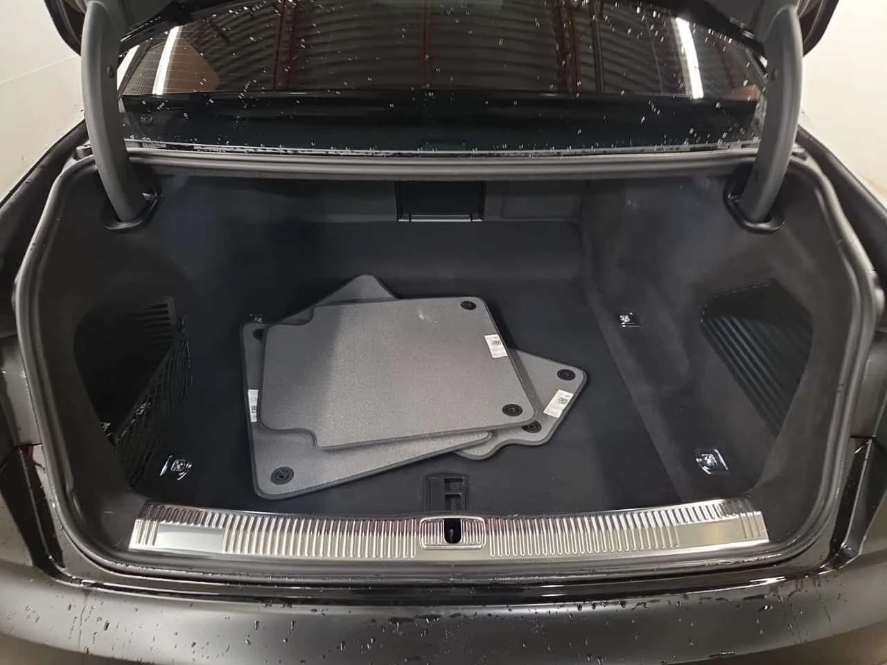 Audi S8 | 4.0 TFSI QUATTRO | MATRIX | DIS | MASSAGE | , снимка 15 - Автомобили и джипове - 54451039