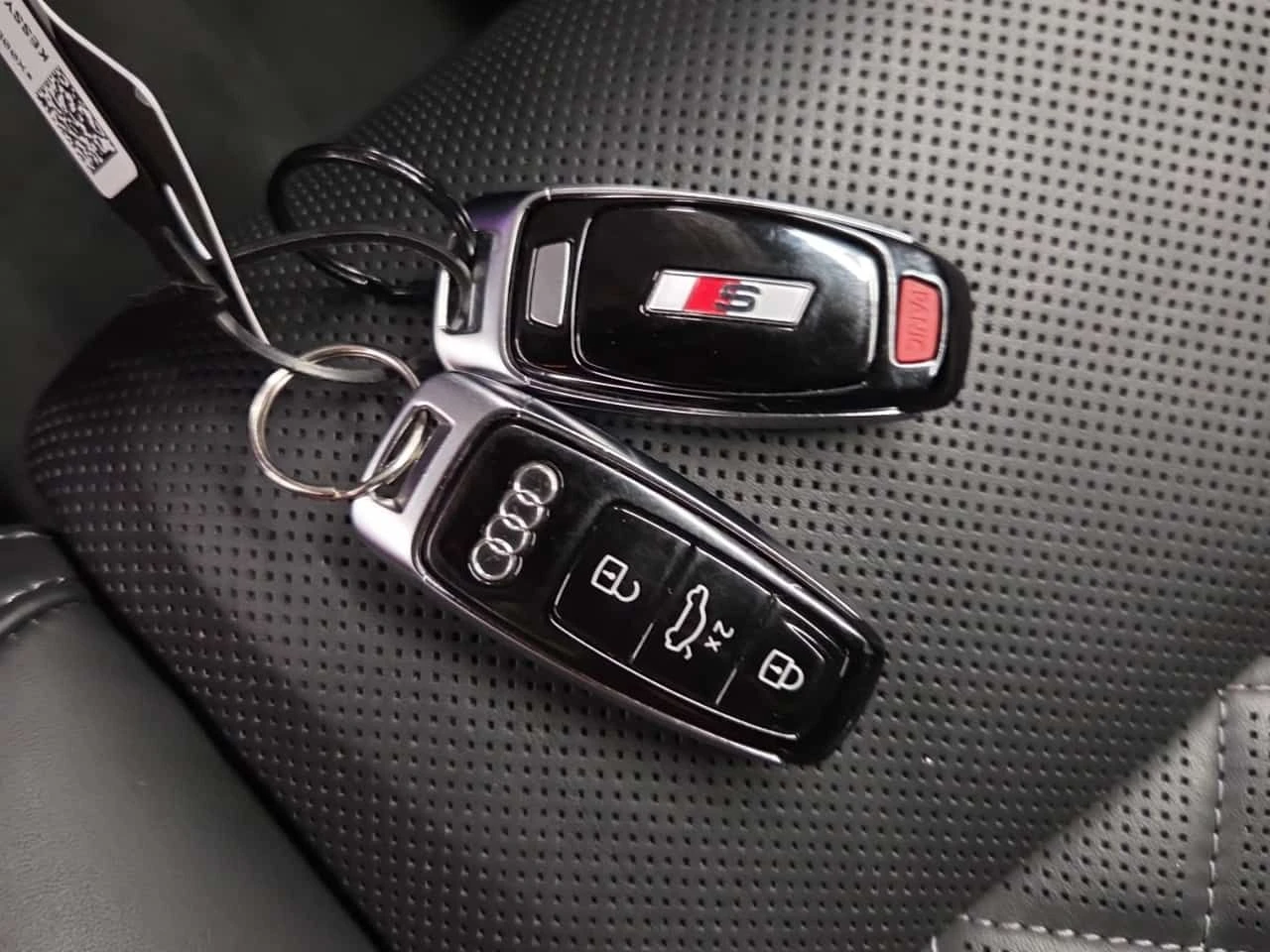 Audi S8 | 4.0 TFSI QUATTRO | MATRIX | DIS | MASSAGE | , снимка 8 - Автомобили и джипове - 54451039