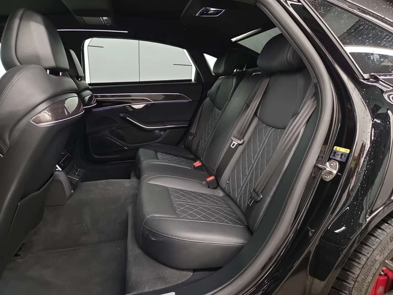 Audi S8 | 4.0 TFSI QUATTRO | MATRIX | DIS | MASSAGE | , снимка 13 - Автомобили и джипове - 54451039