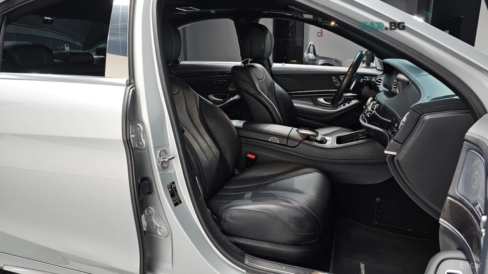 Mercedes-Benz S 350 D* 4MATIC* BURM* PANO* 360* HUD, снимка 9 - Автомобили и джипове - 54855243