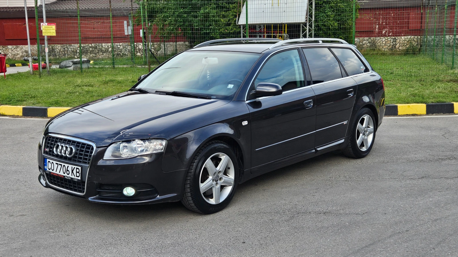 Audi A4 2.0 S-LINE/QUATTRO/KOJA/FACELIFT, снимка 2 - Автомобили и джипове - 54899495
