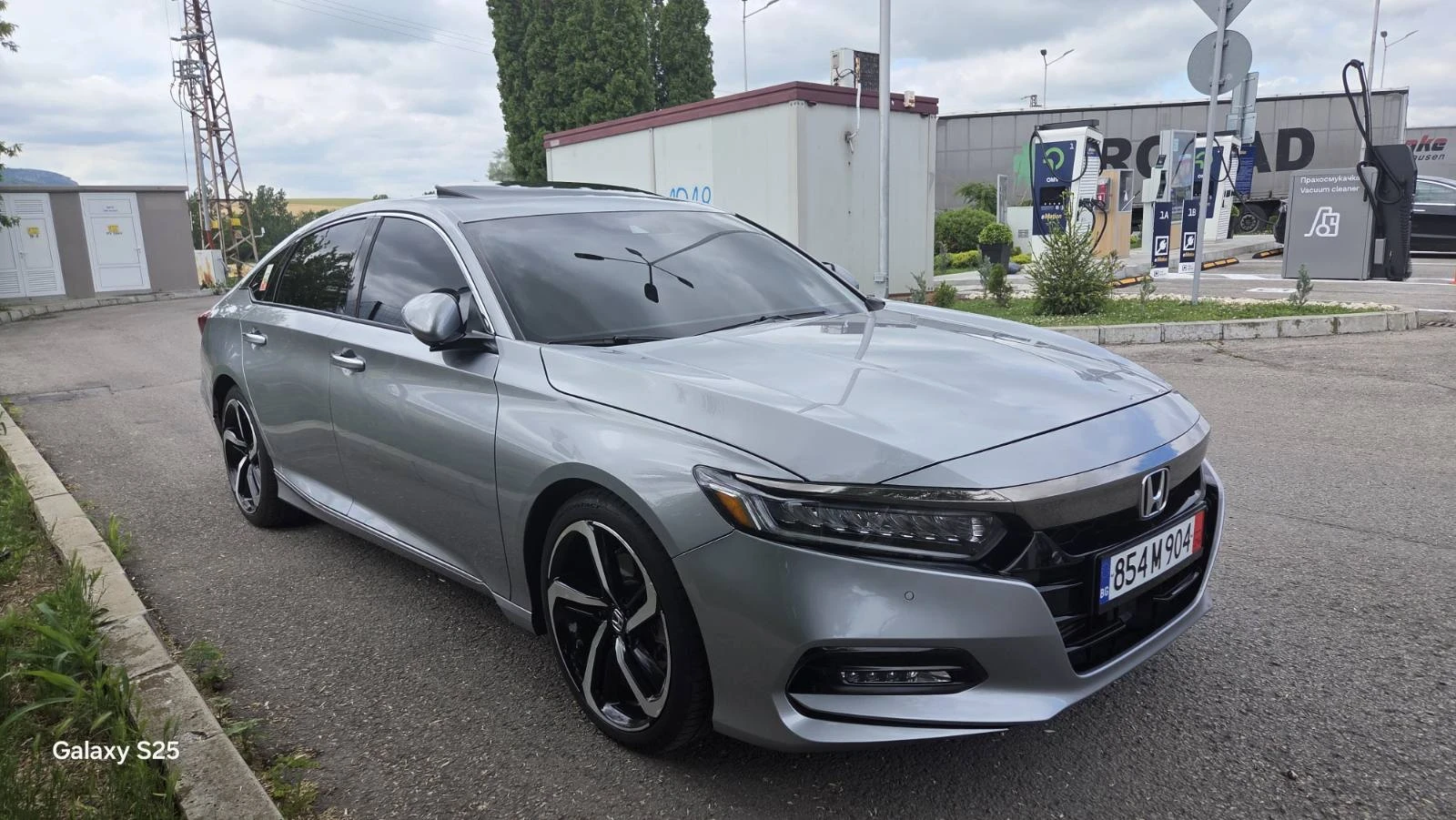 Honda Accord 2.0T Tauring, снимка 3 - Автомобили и джипове - 54904207