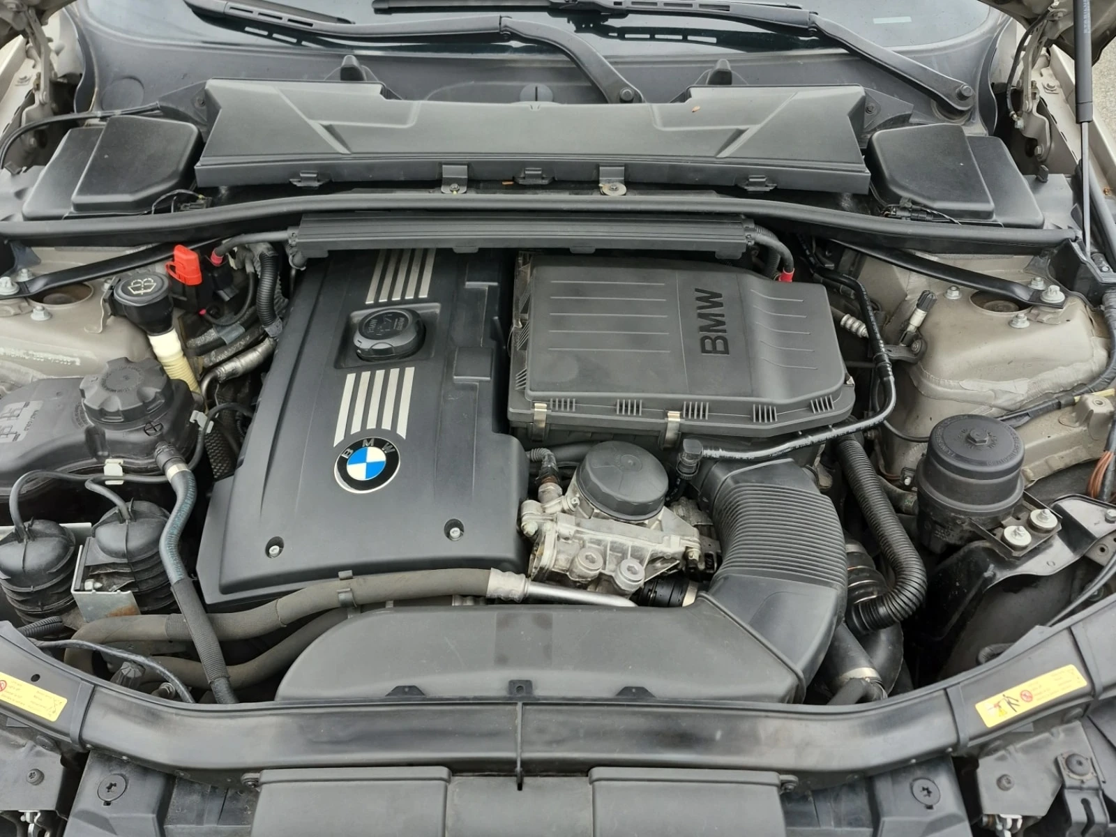 BMW 335 * Cabrio* ПОДГРЕВ* KEYLESS, снимка 15 - Автомобили и джипове - 56020644