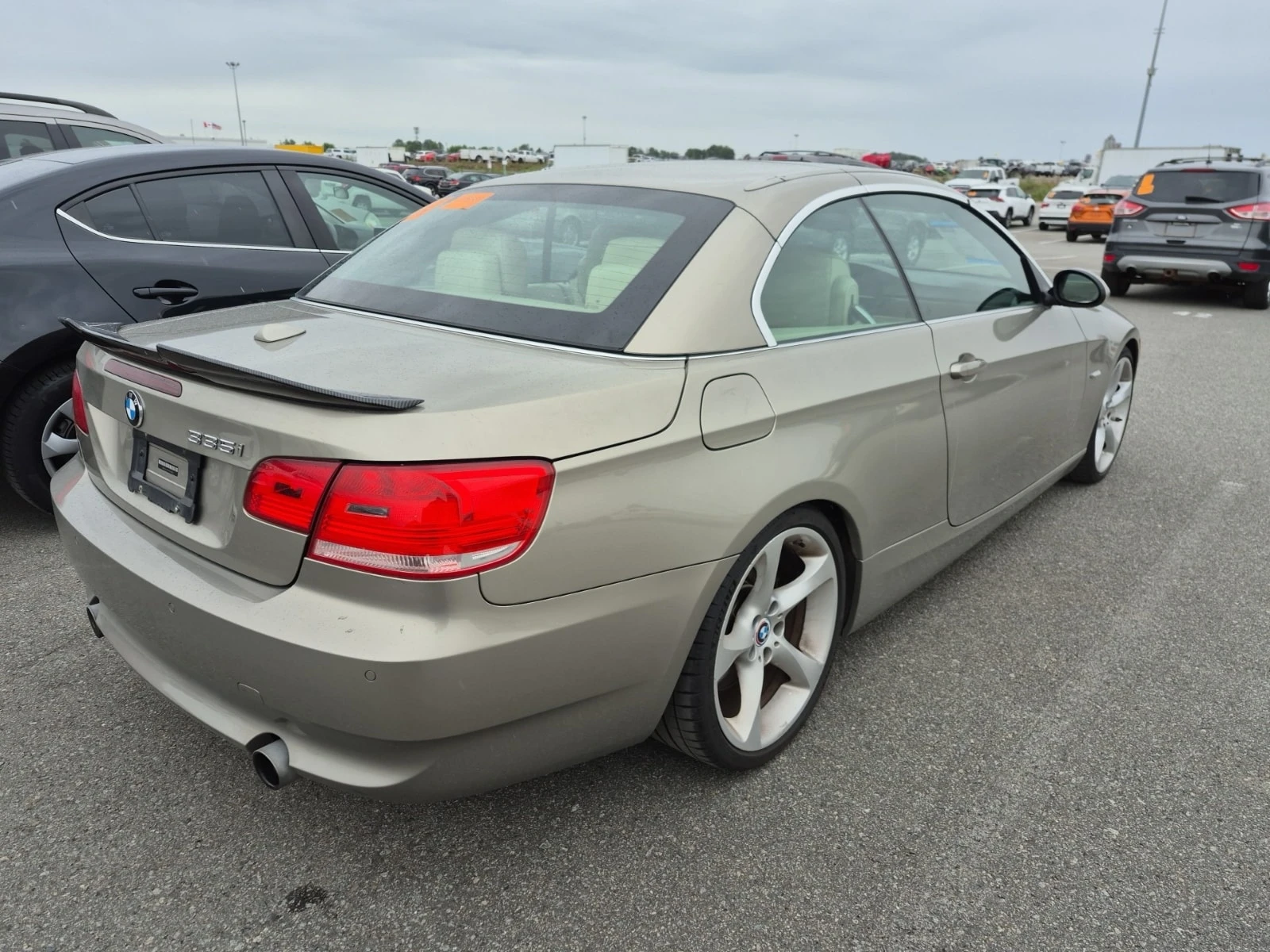 BMW 335 * Cabrio* ПОДГРЕВ* KEYLESS, снимка 3 - Автомобили и джипове - 56020644