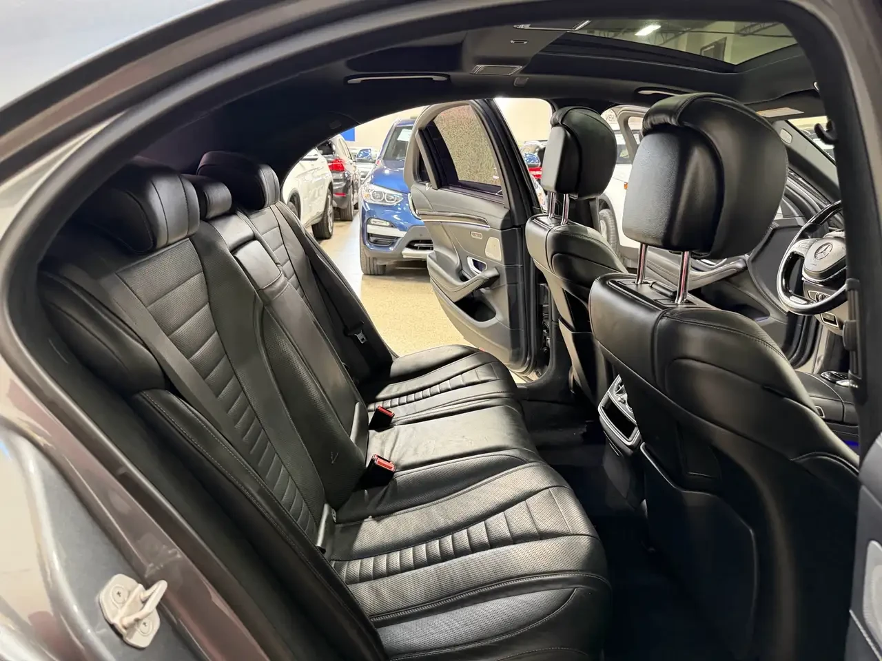 Mercedes-Benz S 550 FULL* 4MATIC* AMG �����* 360 �����* ������ ����*  | Mobile.bg � ����������� 16