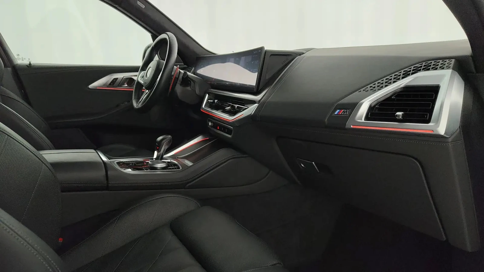 BMW XM 4.4 V8 Plug-in Hybrid | Mobile.bg � ����������� 10