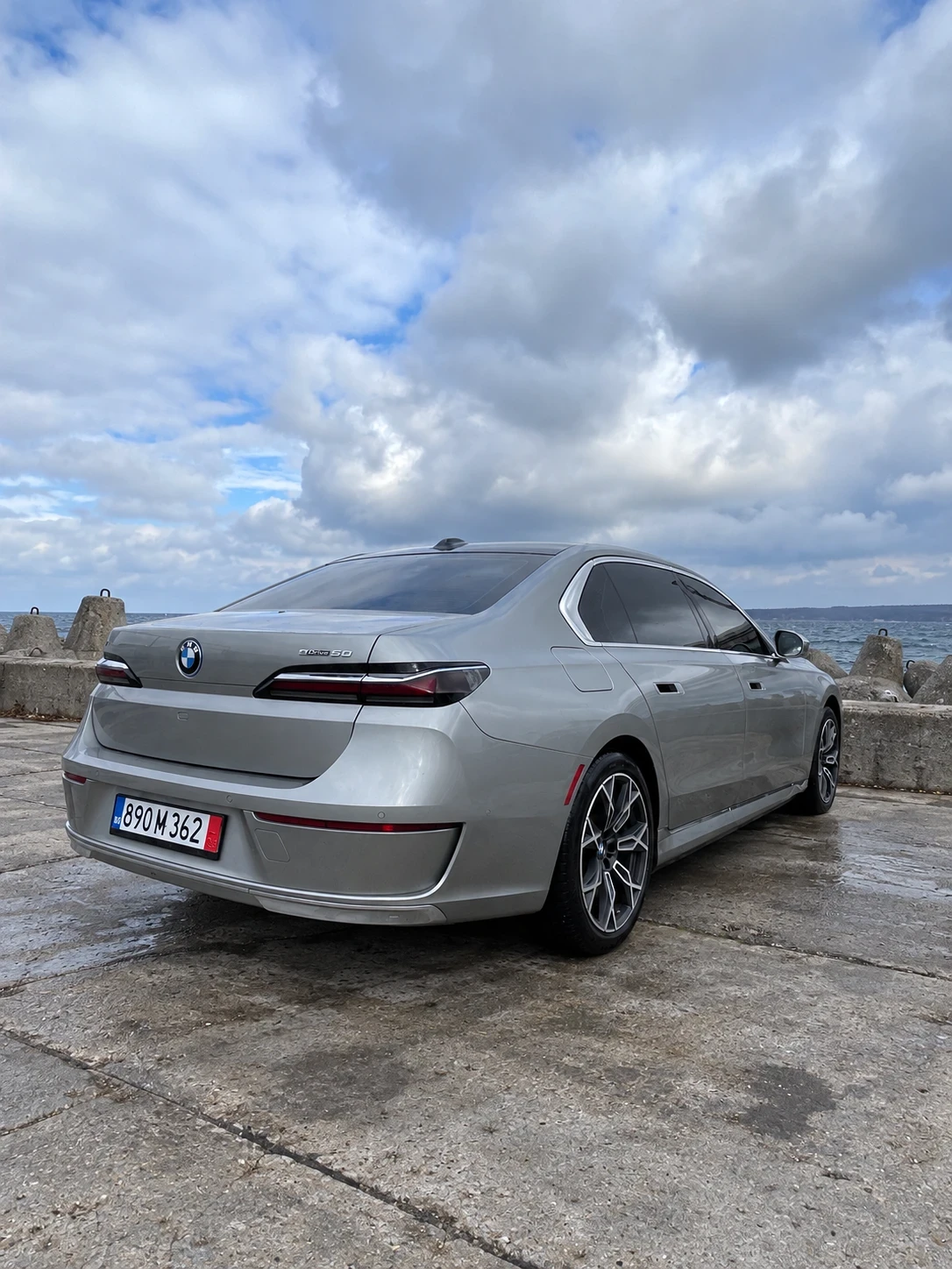 BMW i7 eDrive50-hud-air-sftclose-лизинг 