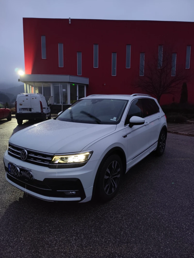 VW Tiguan, снимка 2 - Автомобили и джипове - 48347374