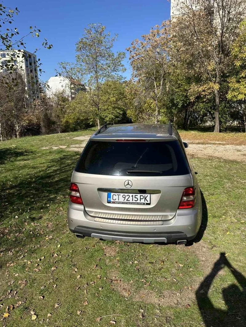 Mercedes-Benz ML 320, снимка 4 - Автомобили и джипове - 52359957