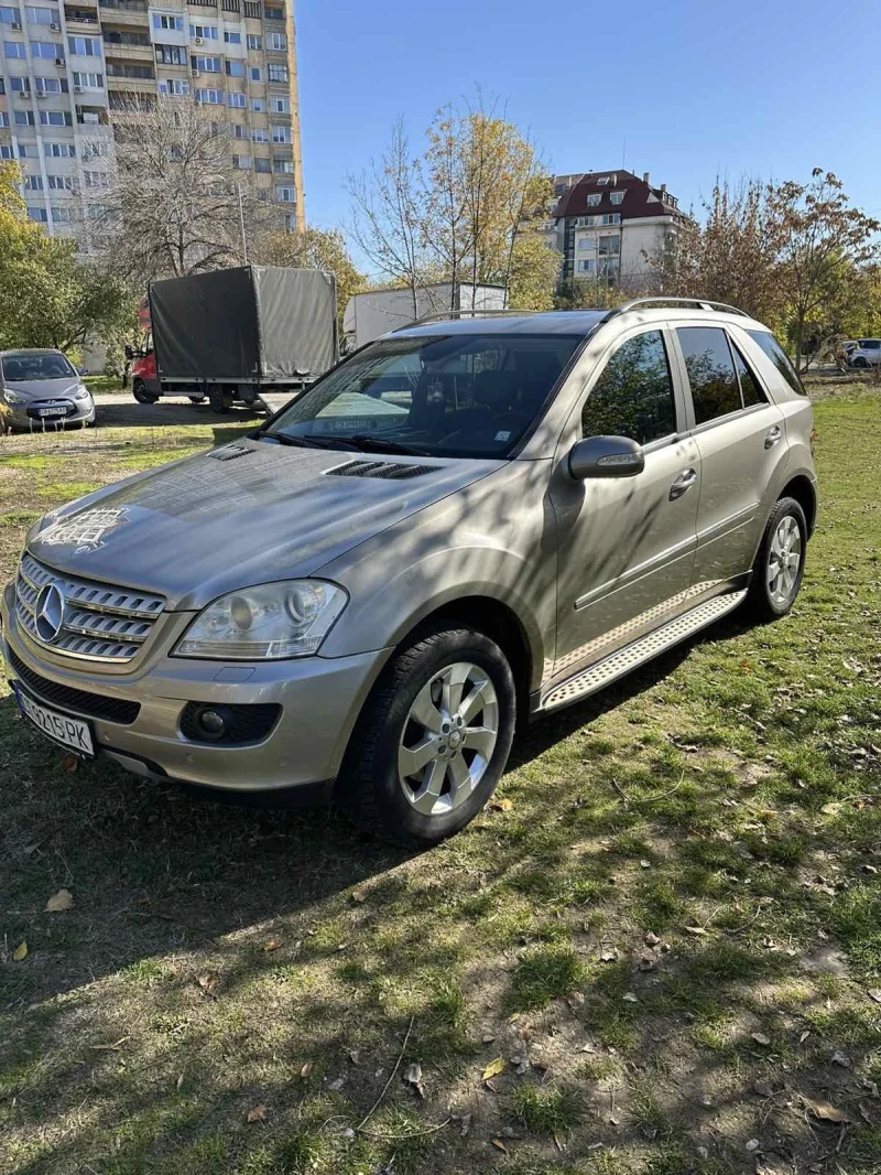 Mercedes-Benz ML 320, снимка 2 - Автомобили и джипове - 52359957