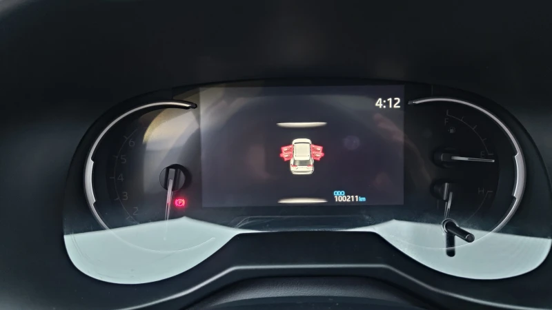 Toyota Rav4 2.5VVT-i TRAIL Edition, снимка 14 - Автомобили и джипове - 52891517