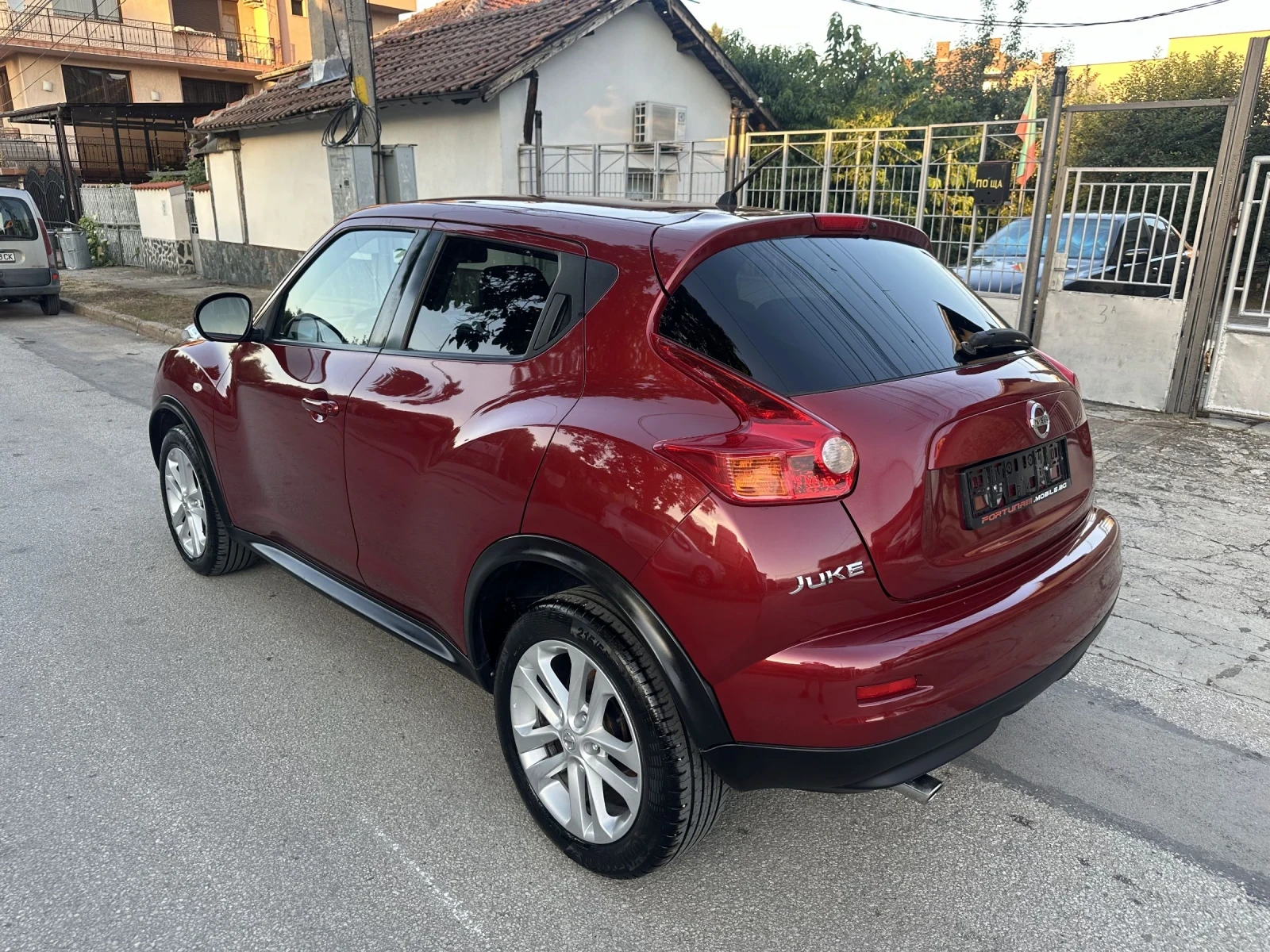 Nissan Juke 1.6i/117kc/Aвтоматик/Кожа/Камера/Navi/История! - изображение 6