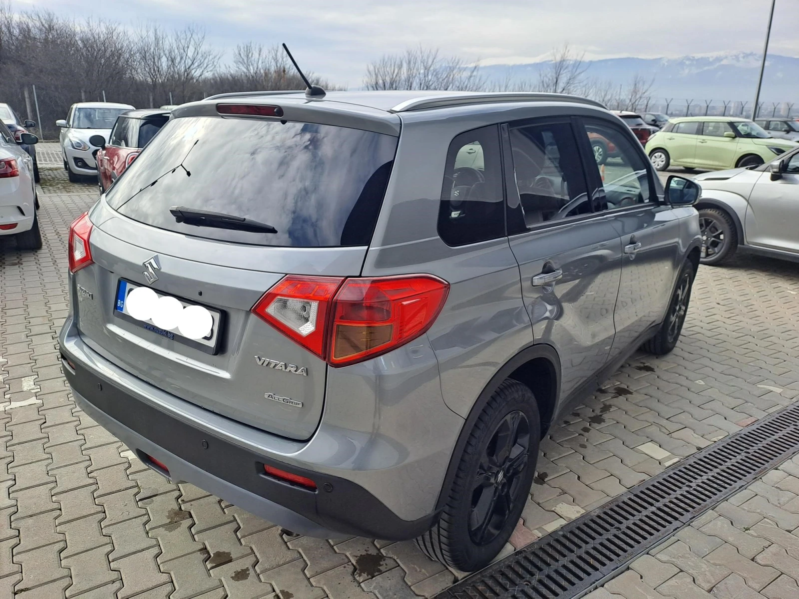 Suzuki Vitara  S 1.4 Booster Jet 4x4 - изображение 4