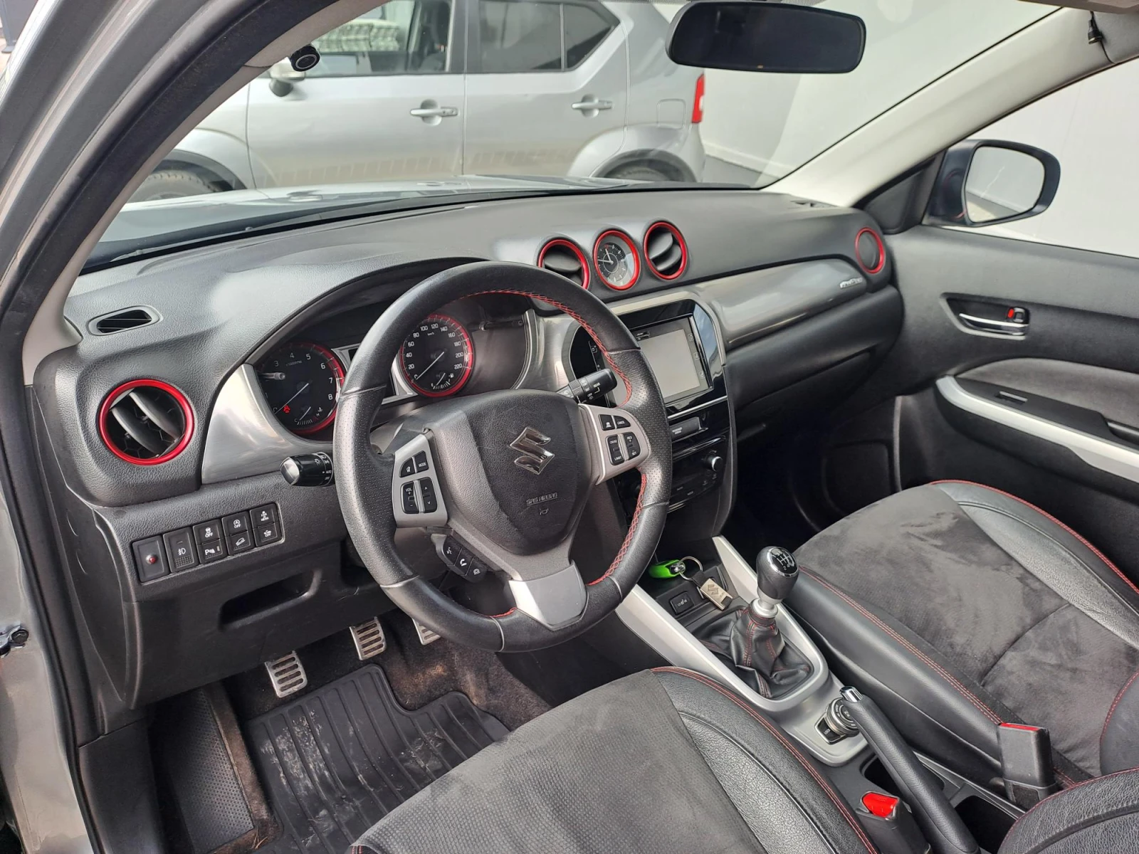 Suzuki Vitara  S 1.4 Booster Jet 4x4 | Mobile.bg � ����������� 11