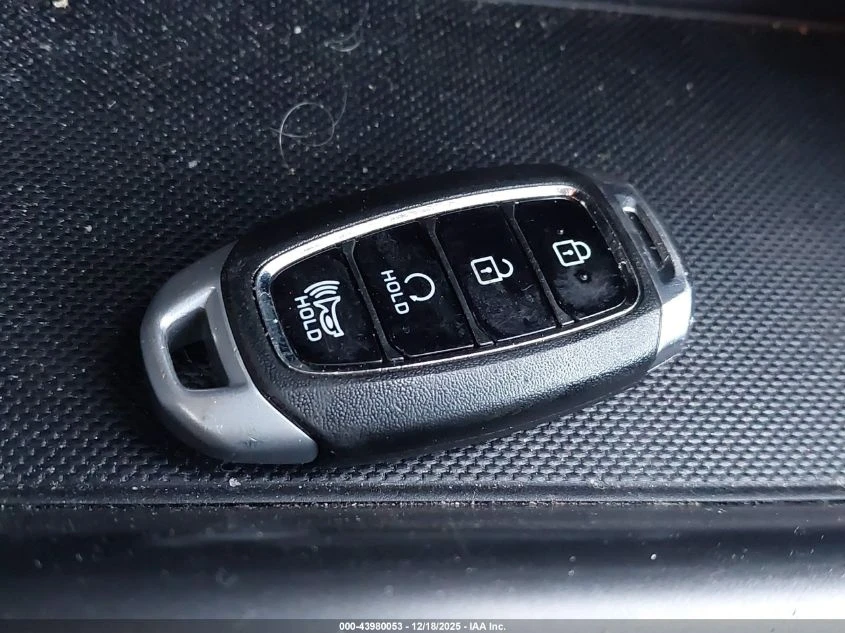 Hyundai Kona 2.0L I-4 DOHC, VVT, 147HP Front Wheel Drive | Mobile.bg � ����������� 3