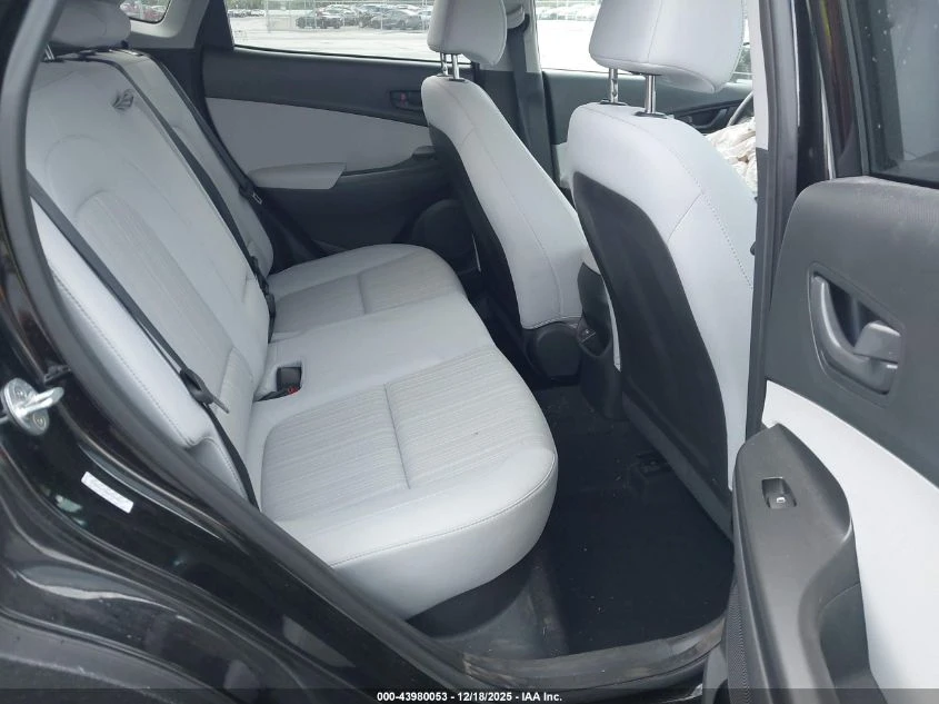 Hyundai Kona 2.0L I-4 DOHC, VVT, 147HP Front Wheel Drive | Mobile.bg � ����������� 13