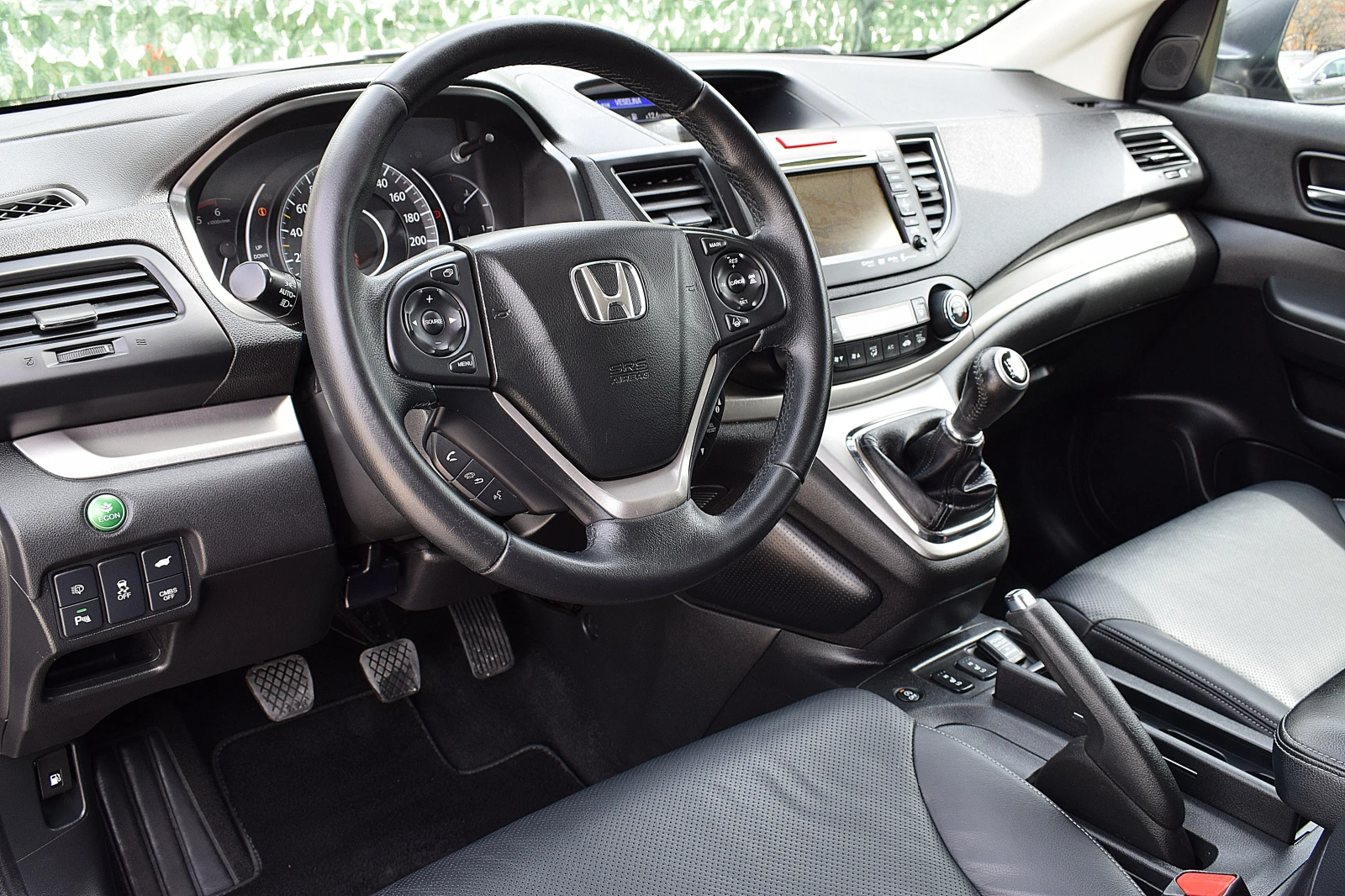 Honda Cr-v 2.2ШВЕЙЦАРИЯ-ДИСТРОНИК/КОЖА/НАВИ/LANE ASSIST/ПАНОР, снимка 9 - Автомобили и джипове - 54183464