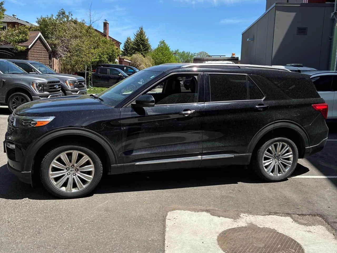Ford Explorer | Limited | DISTRONIC | 360 | ОБДУХВАНЕ | , снимка 2 - Автомобили и джипове - 54641377
