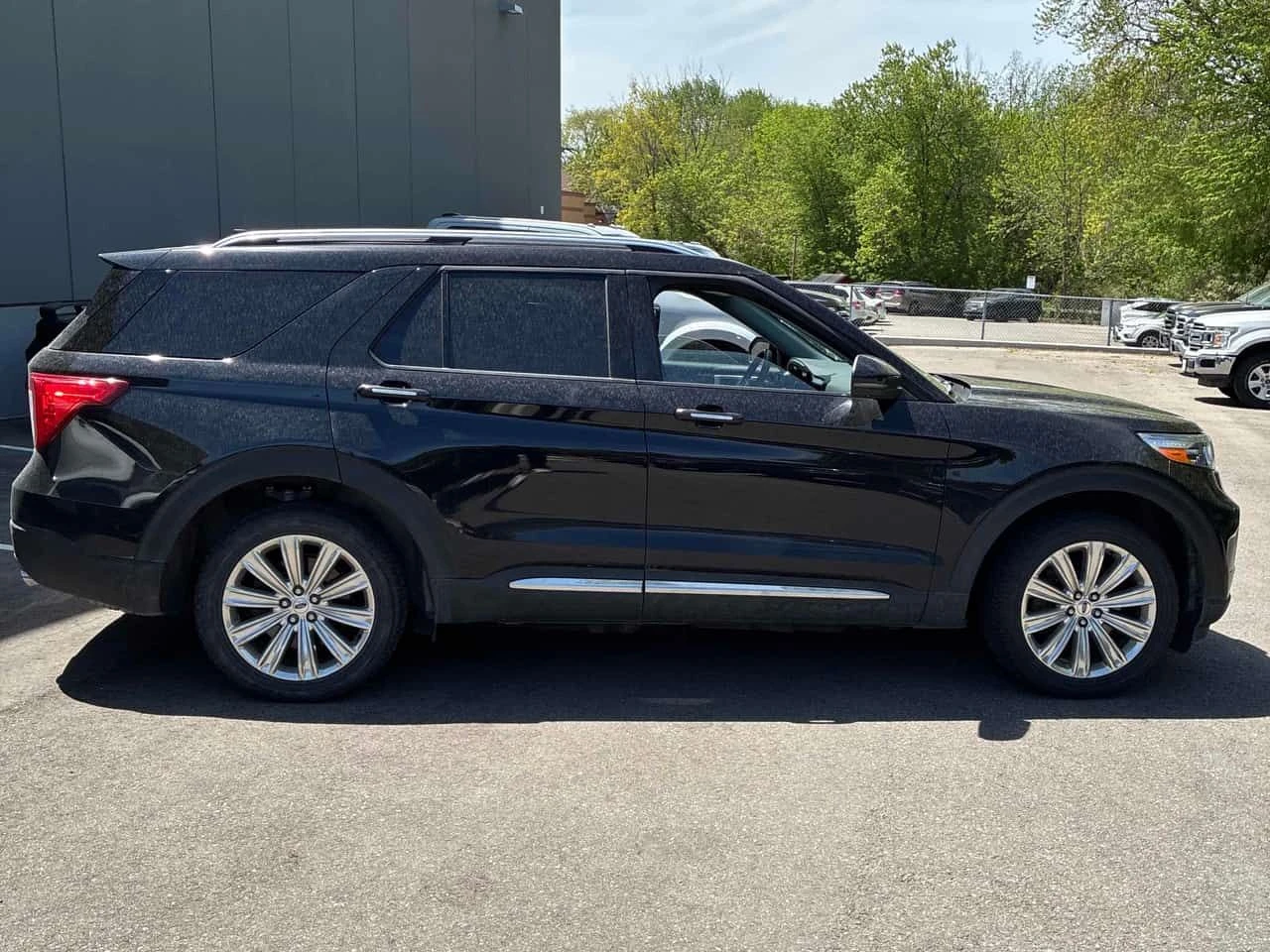 Ford Explorer | Limited | DISTRONIC | 360 | ОБДУХВАНЕ | , снимка 3 - Автомобили и джипове - 54641377