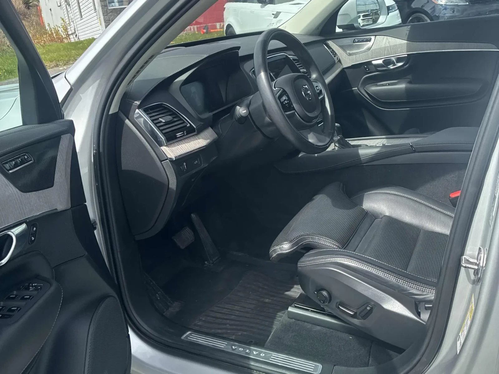 Volvo Xc90 T6 Inscription, снимка 6 - Автомобили и джипове - 54849039