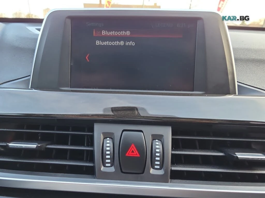 BMW X1 xDrive28i * Панорама * АвтоКредит * (ЦЕНА ДО БГ) *, снимка 12 - Автомобили и джипове - 56077539