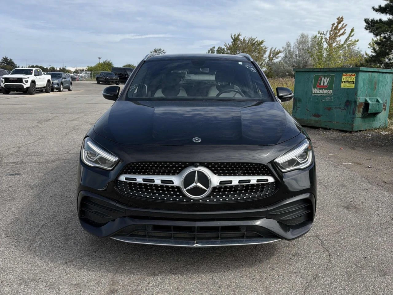 Mercedes-Benz GLA 250 AMG-pack* Night-pack* CarPlay* Подгрев* Пано, снимка 2 - Автомобили и джипове - 56203876