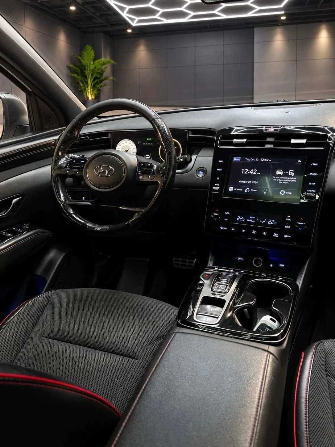 Hyundai Tucson, снимка 8 - Автомобили и джипове - 56710680