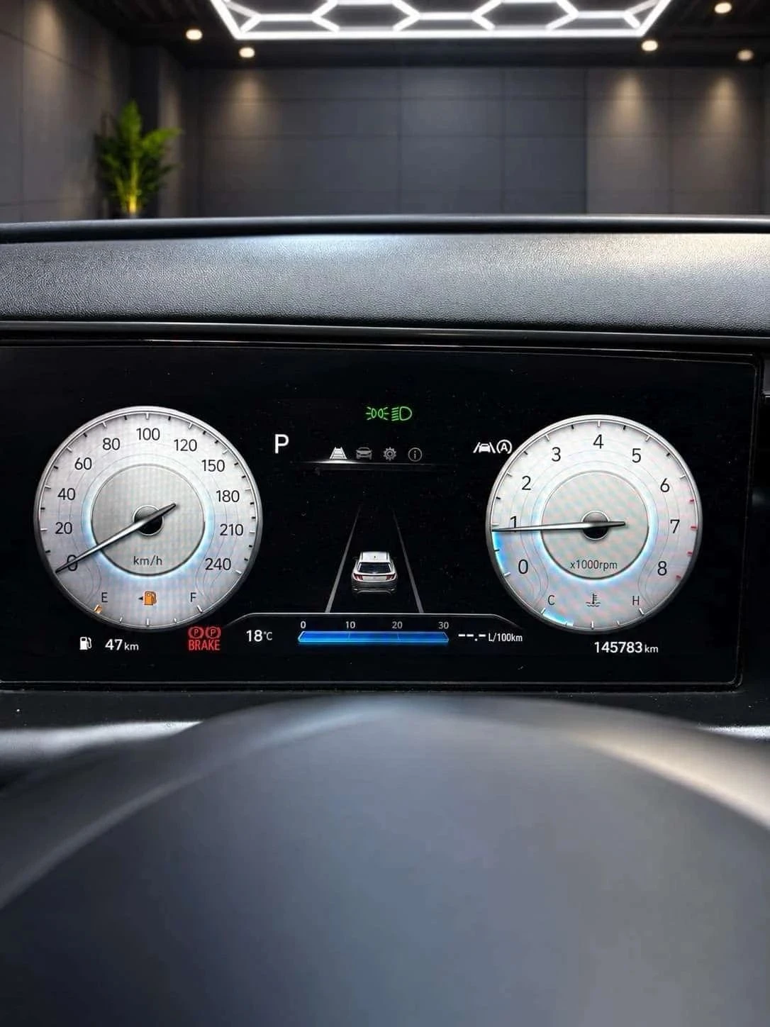Hyundai Tucson, снимка 10 - Автомобили и джипове - 56710680