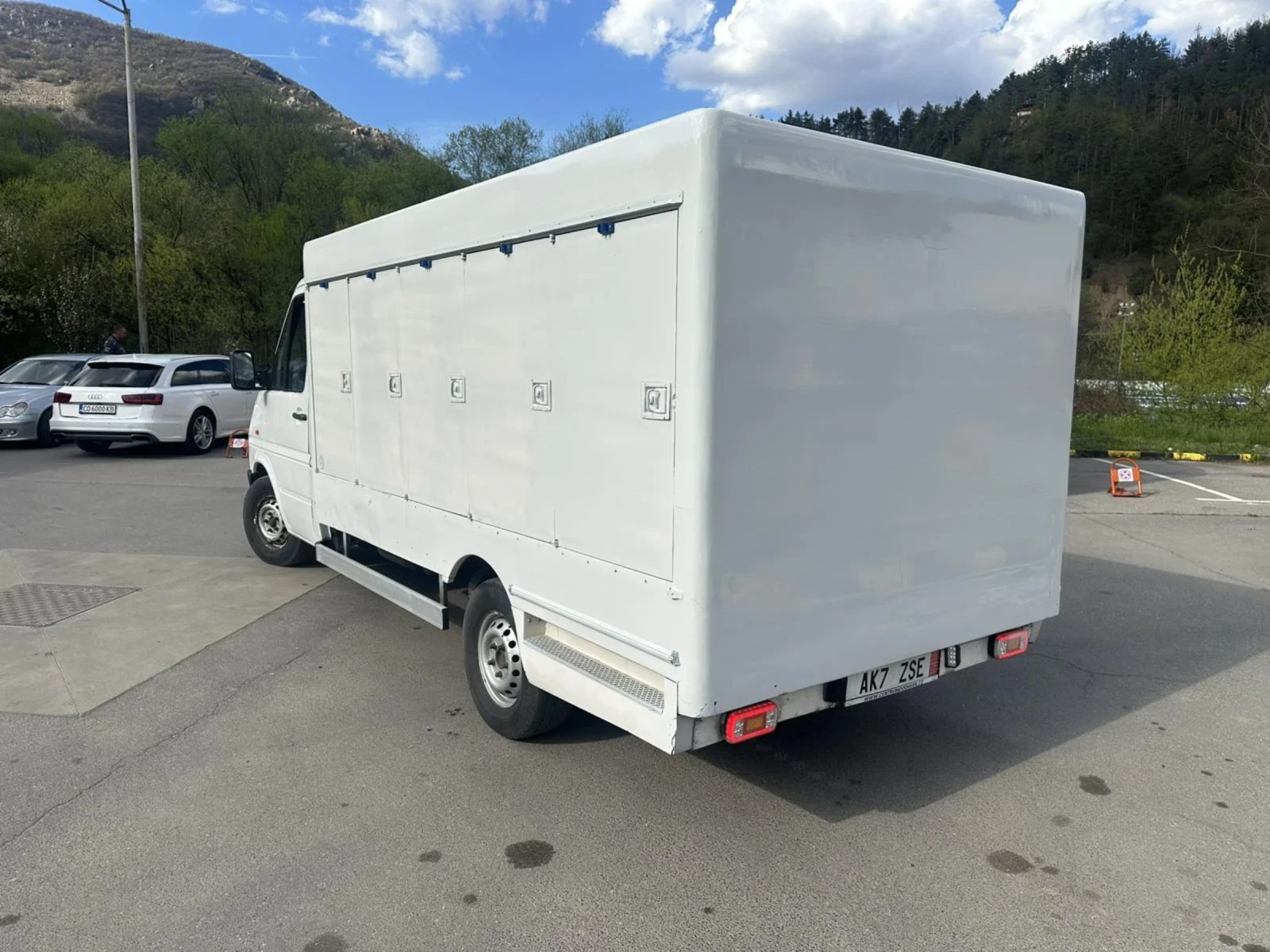 VW Lt 2.5TDI* -40 * Хладилен, снимка 16 - Бусове и автобуси - 54245886