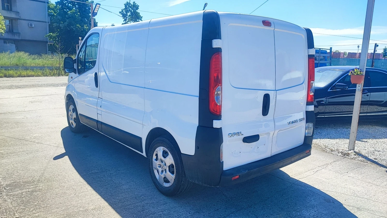 Opel Vivaro 2.0CDTI, снимка 5 - Бусове и автобуси - 54566225