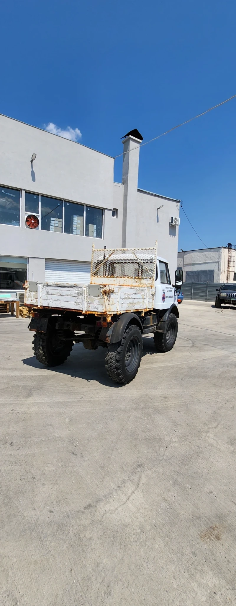 Mercedes-Benz UNIMOG Снегорин/Самосвал , снимка 3 - Камиони - 49204769