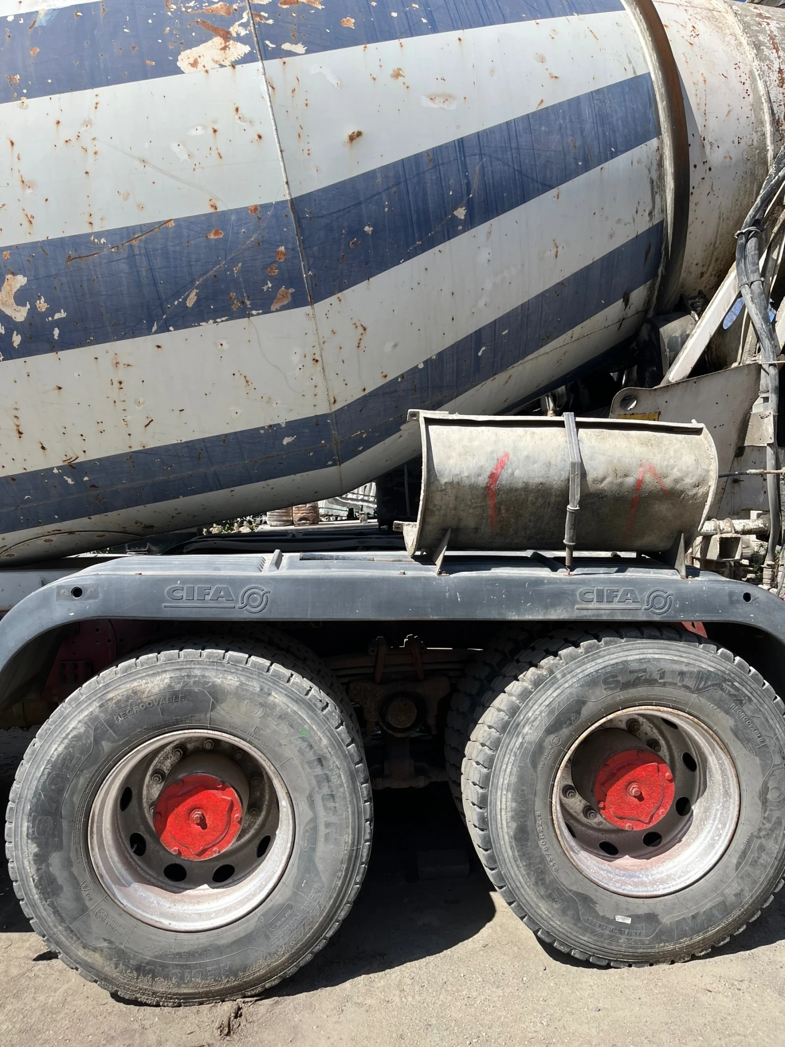 Iveco 340е38 Бетоновоз - изображение 3