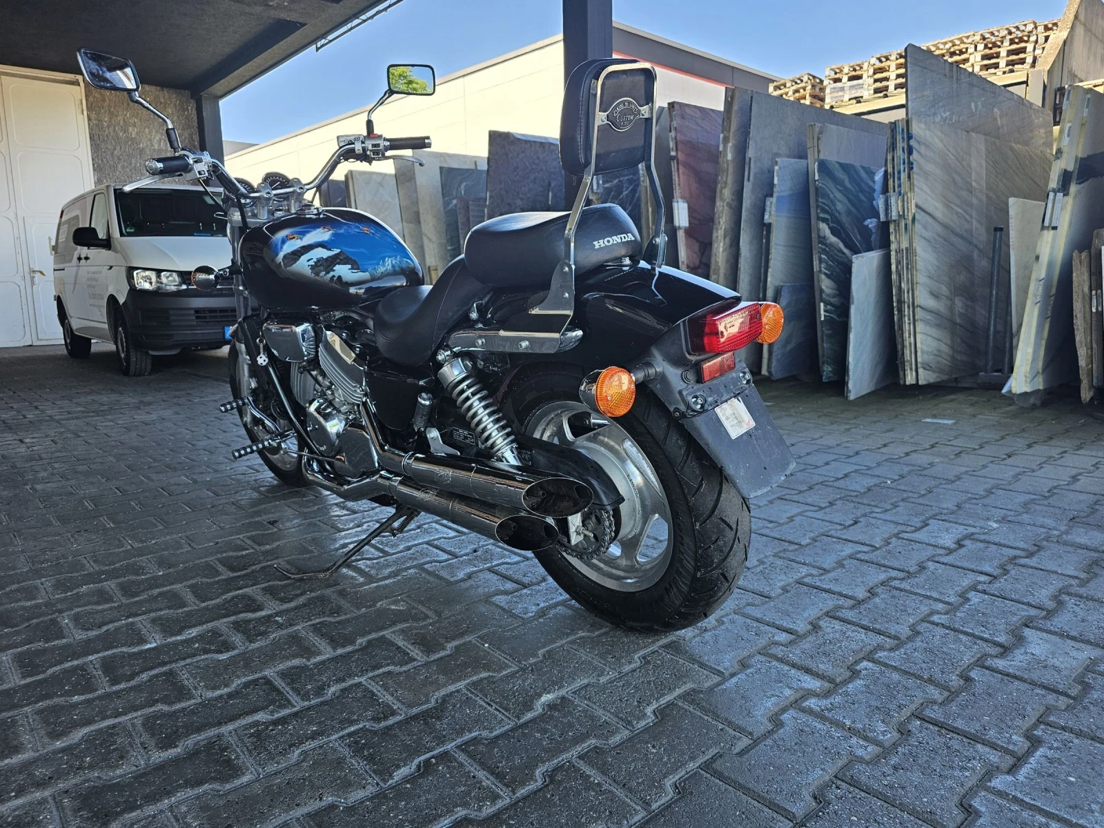 Honda Magna VF750C , снимка 3 - Мотоциклети и мототехника - 54893107