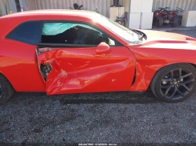 Dodge Challenger 3.6l Sxt, снимка 6