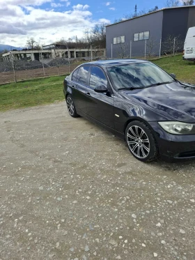 BMW 320, снимка 4