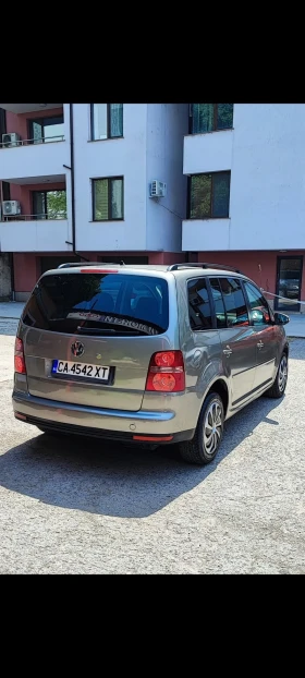 VW Touran ПОДГРЕВ, КОЖА, 6СК., АВТОПИЛОТ , снимка 7