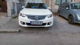 Honda Accord Executive + 